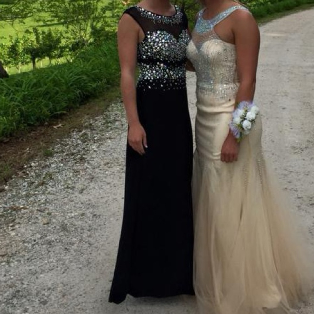 Anny Lee black prom dress